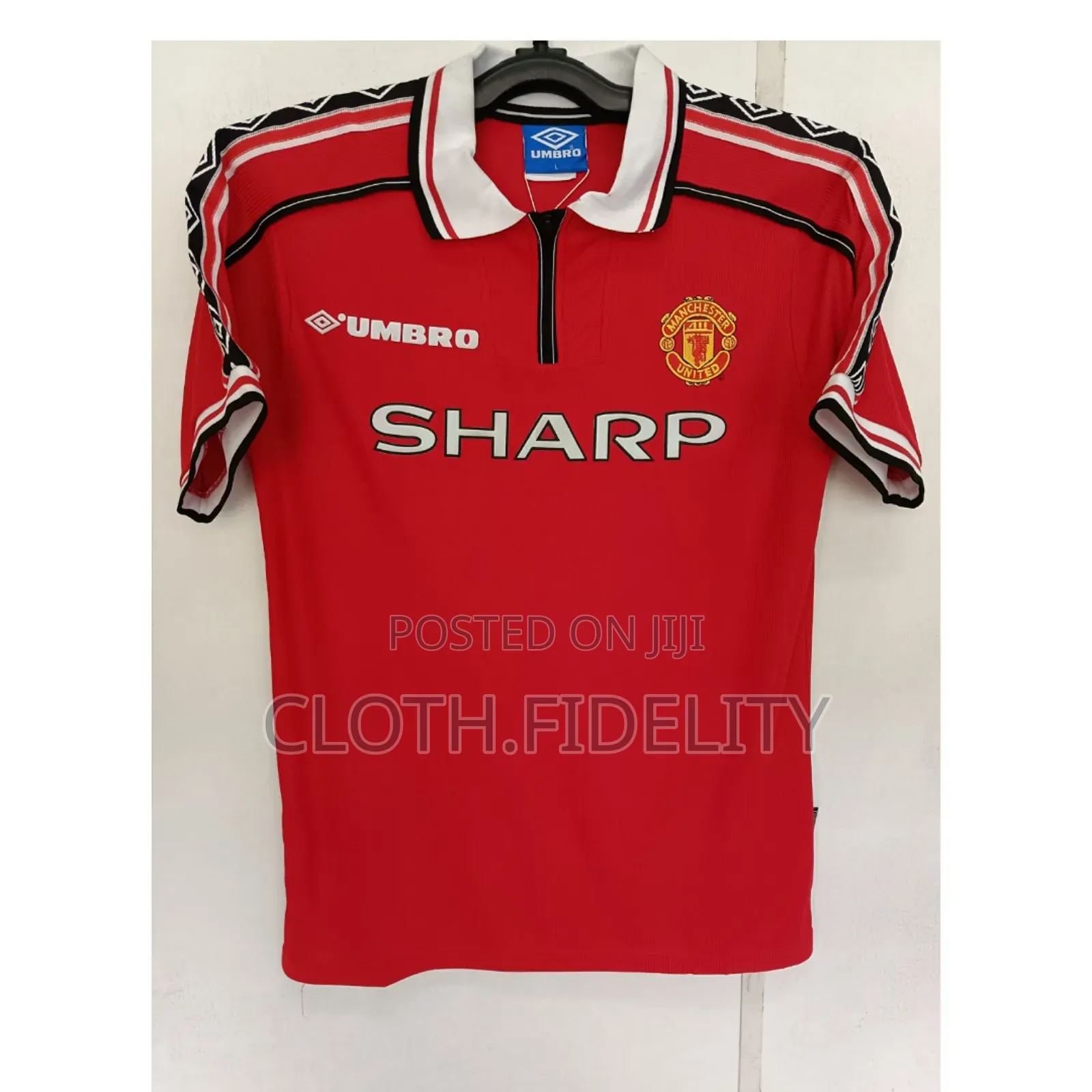 Manchester United 1998/1999 Retro Jersey