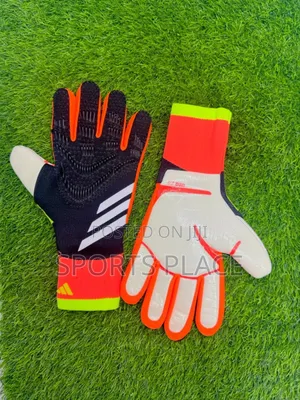 Predator Elite Adidas Hands - Urg 2.0 Goalkeeper Gloves