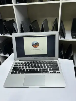 Laptop Apple MacBook Air 4GB Intel Core I5 SSD 128GB