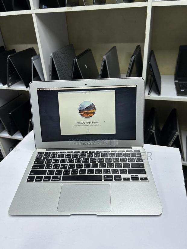 Laptop Apple MacBook Air 4GB Intel Core I5 SSD 128GB - thumbnail 2