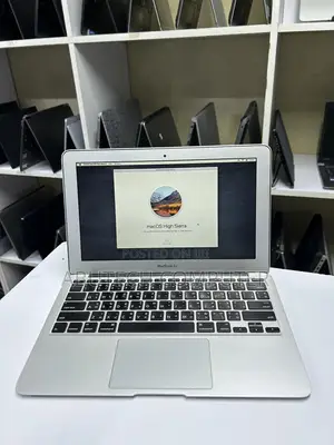 Laptop Apple MacBook Air 4GB Intel Core I5 SSD 128GB