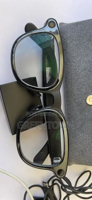 Rayneo V3 Ai Smart Glasses, Which Feature an Integrated Camera and Ai