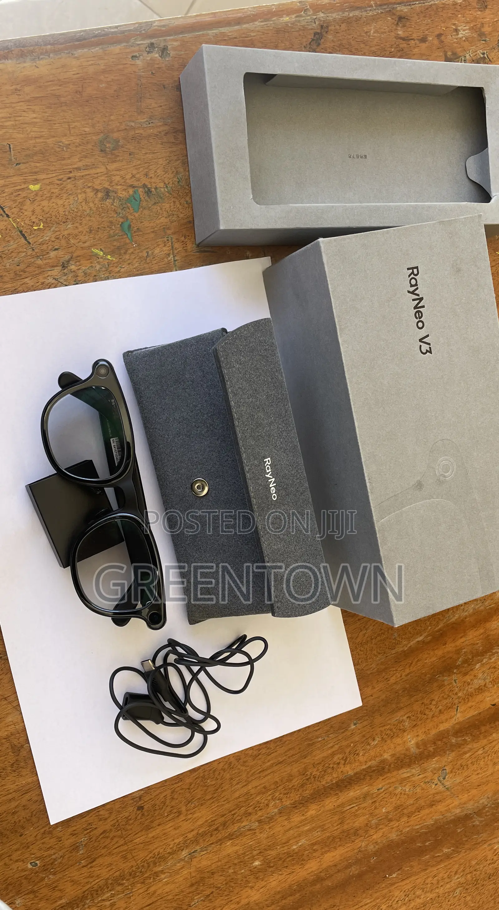Rayneo V3 Ai Smart Glasses, Which Feature an Integrated Camera and Ai