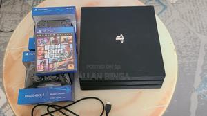 Ps 4 Pro Slightly Used - thumbnail 2