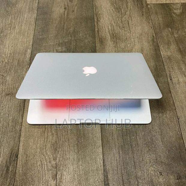 Laptop Apple MacBook Pro 2015 16GB Intel Core I5 SSD 256GB - thumbnail 2