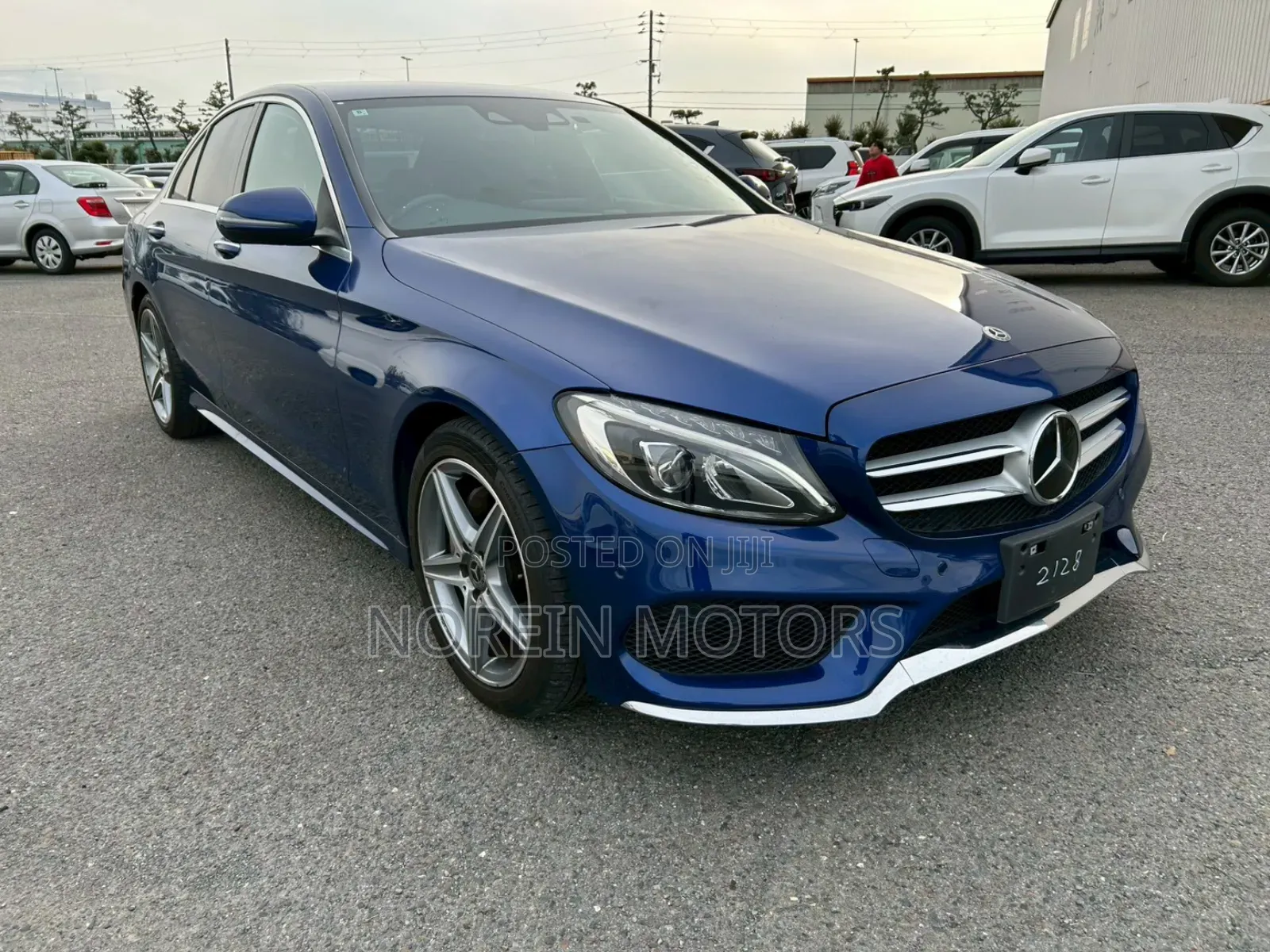 Mercedes-Benz C180 2018 Blue