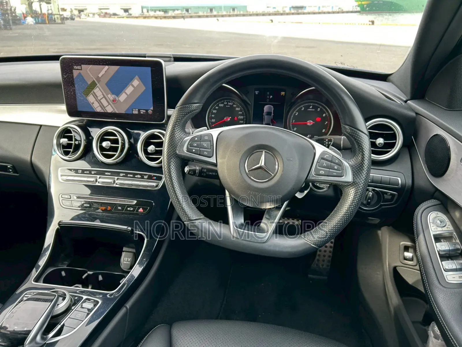 Mercedes-Benz C180 2018 Blue