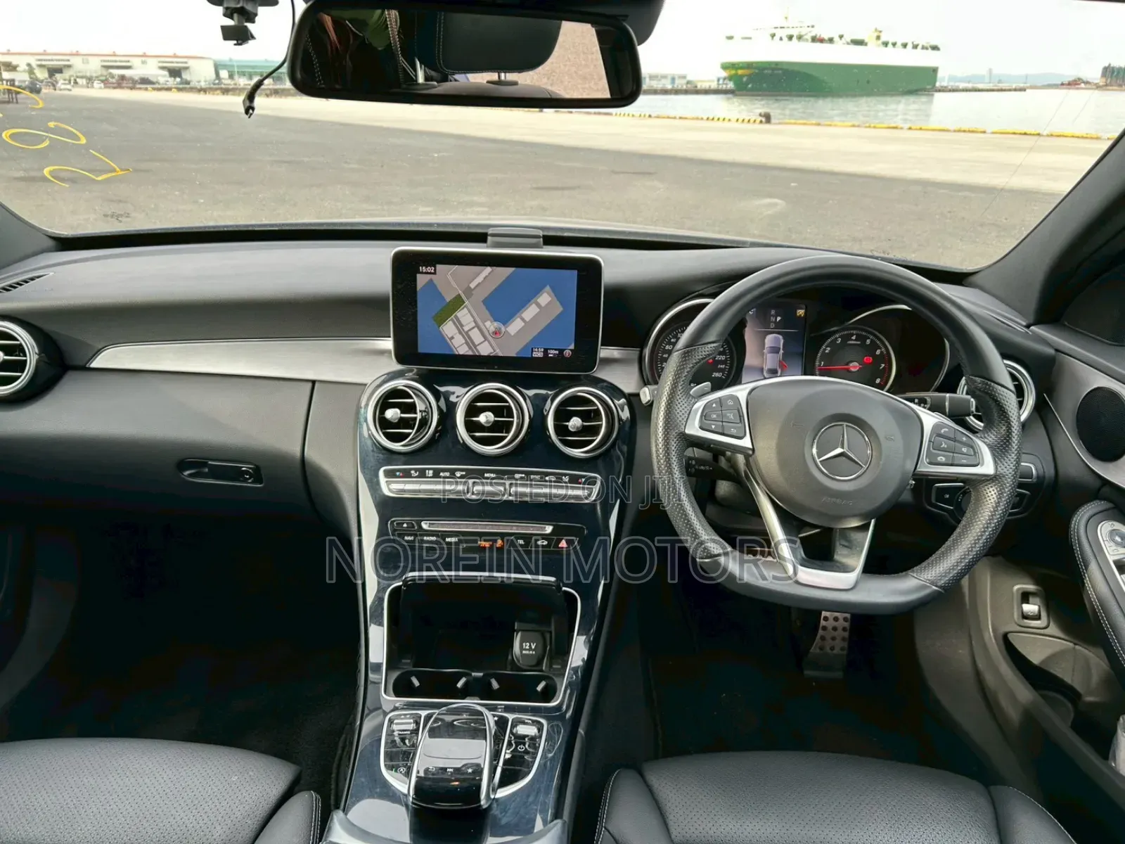 Mercedes-Benz C180 2018 Blue