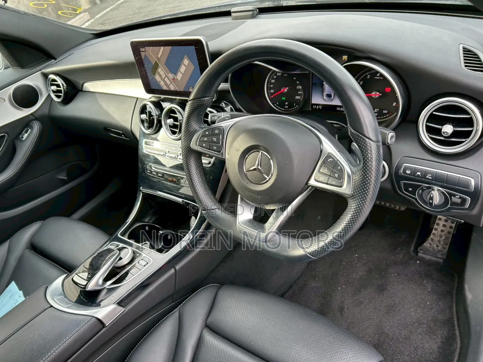 Mercedes-Benz C180 2018 Blue