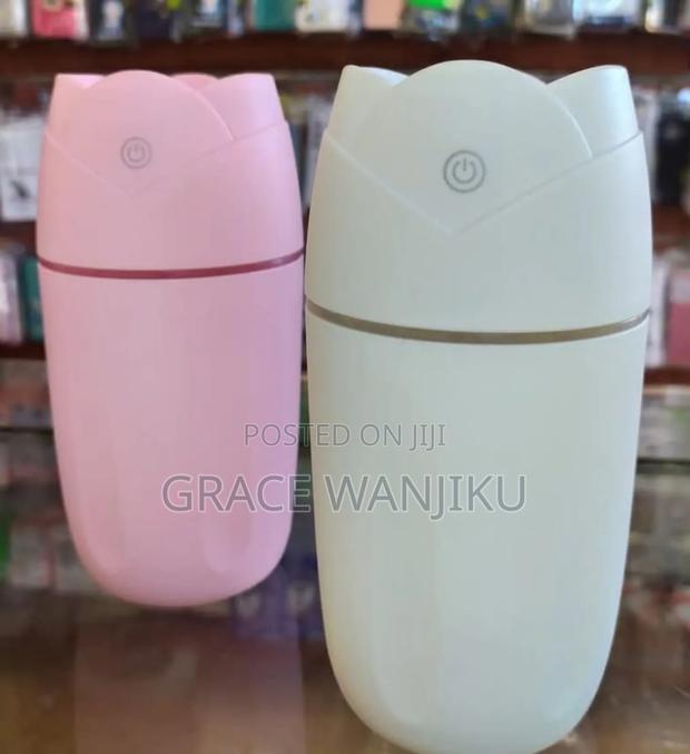 *Rose Humidifier* *Has a 300ml Water Tank Capacity