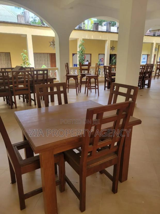 Restaurant Space - thumbnail 10