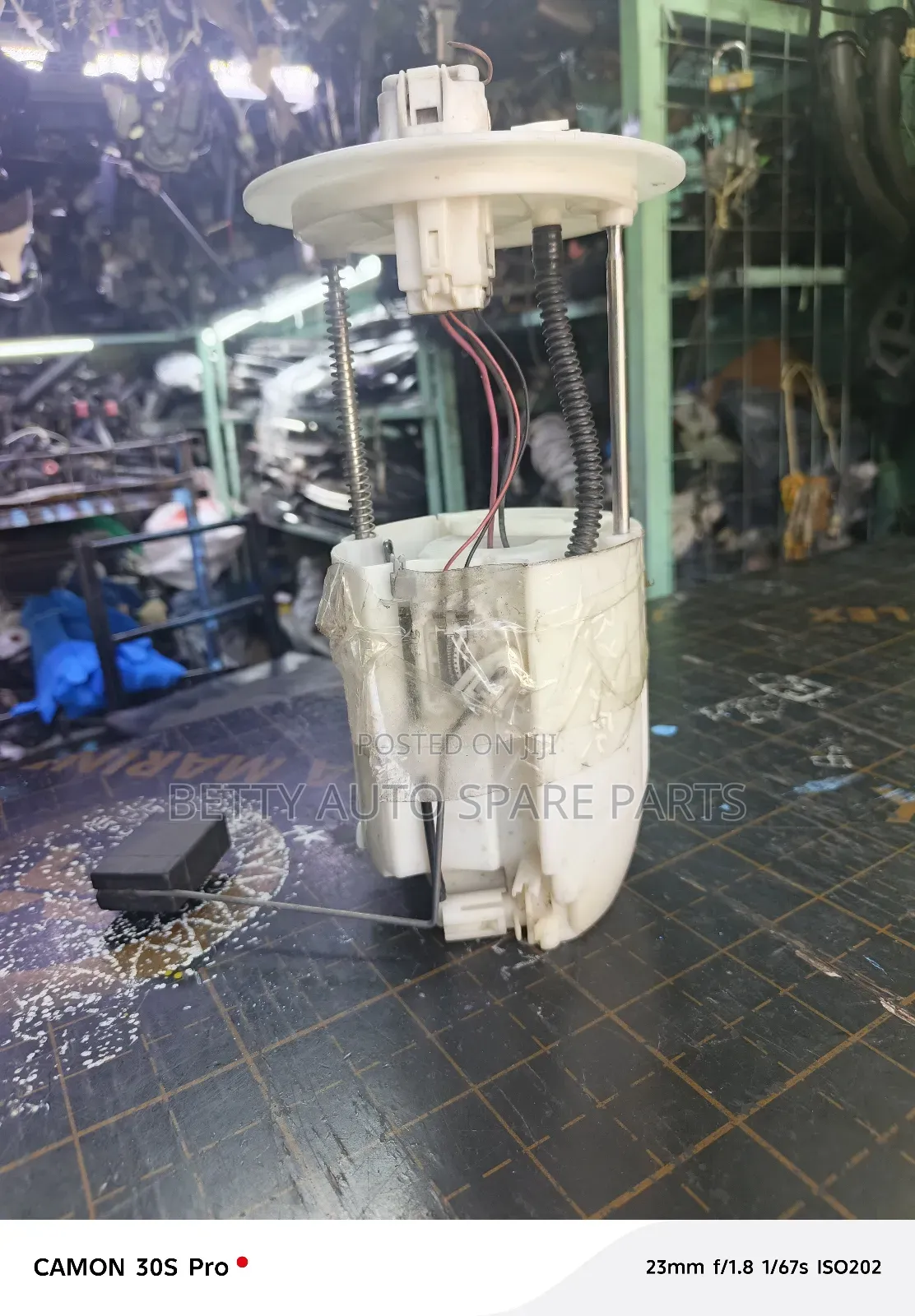 Toyota Harriee 240 Fuel Pump