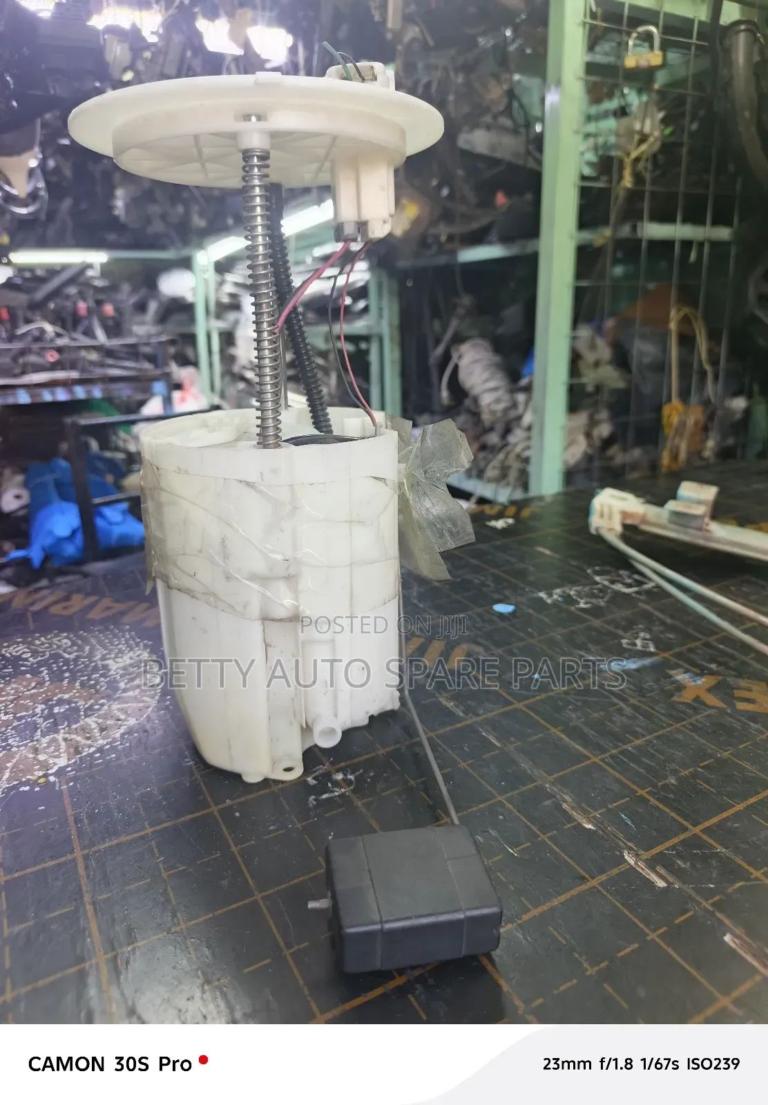 Toyota Harriee 240 Fuel Pump