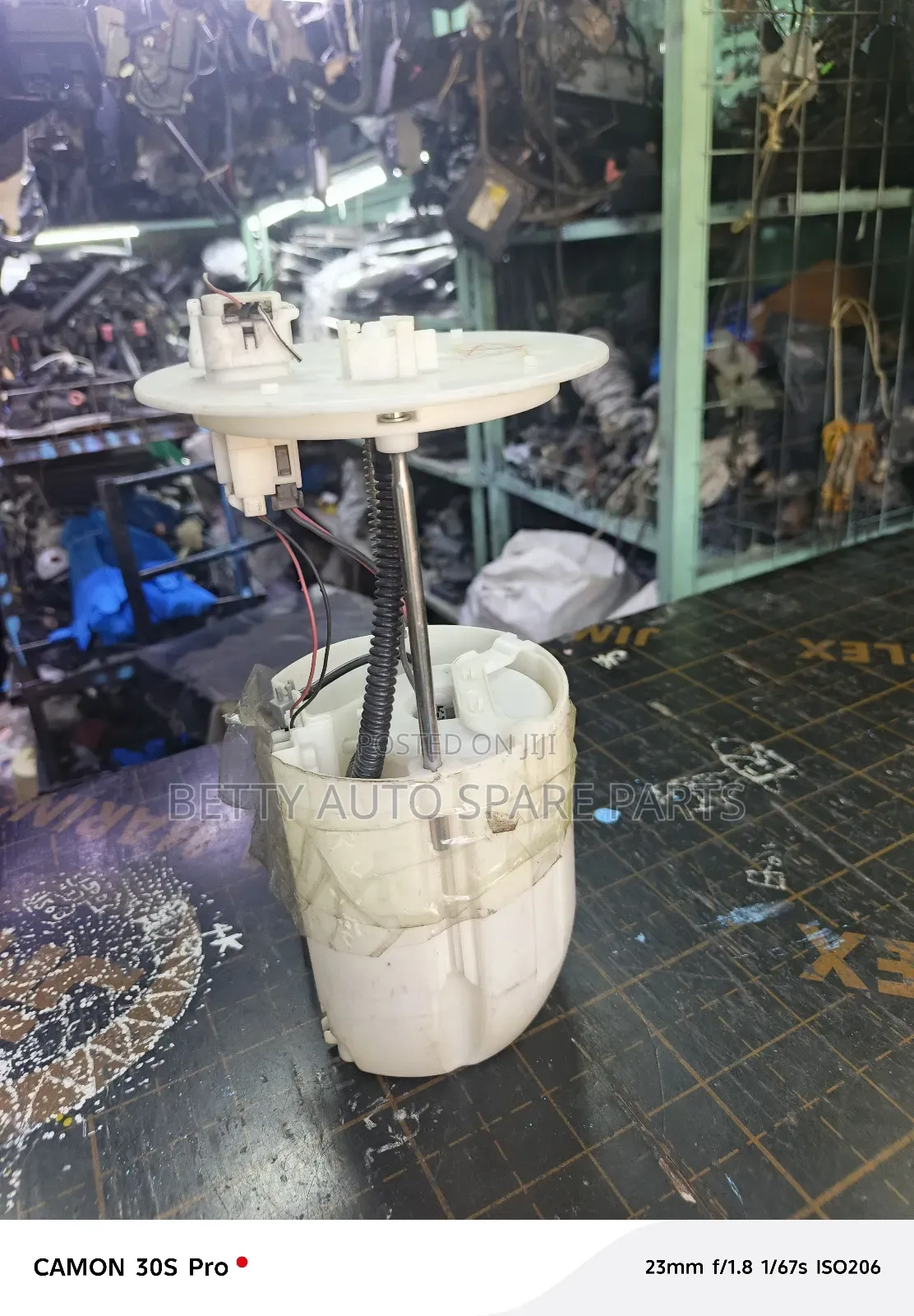 Toyota Harriee 240 Fuel Pump