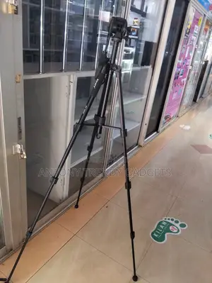 Jmary Kp-2599 Professional Aluminium Alloy Fluid Head Tripod