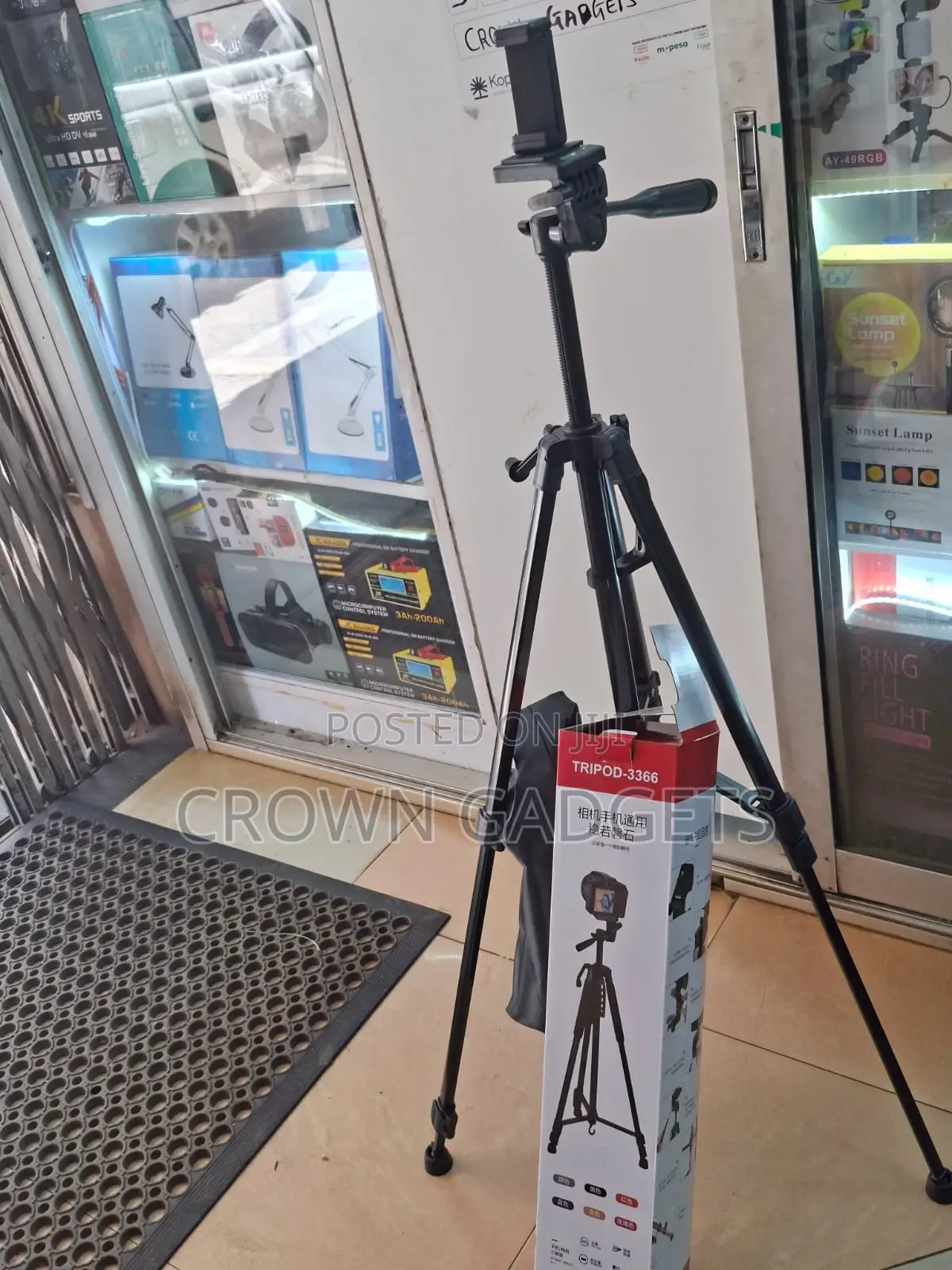 Adjustable Tripod-3366 Phone DSLR Tripod With 3-Way Pan Head