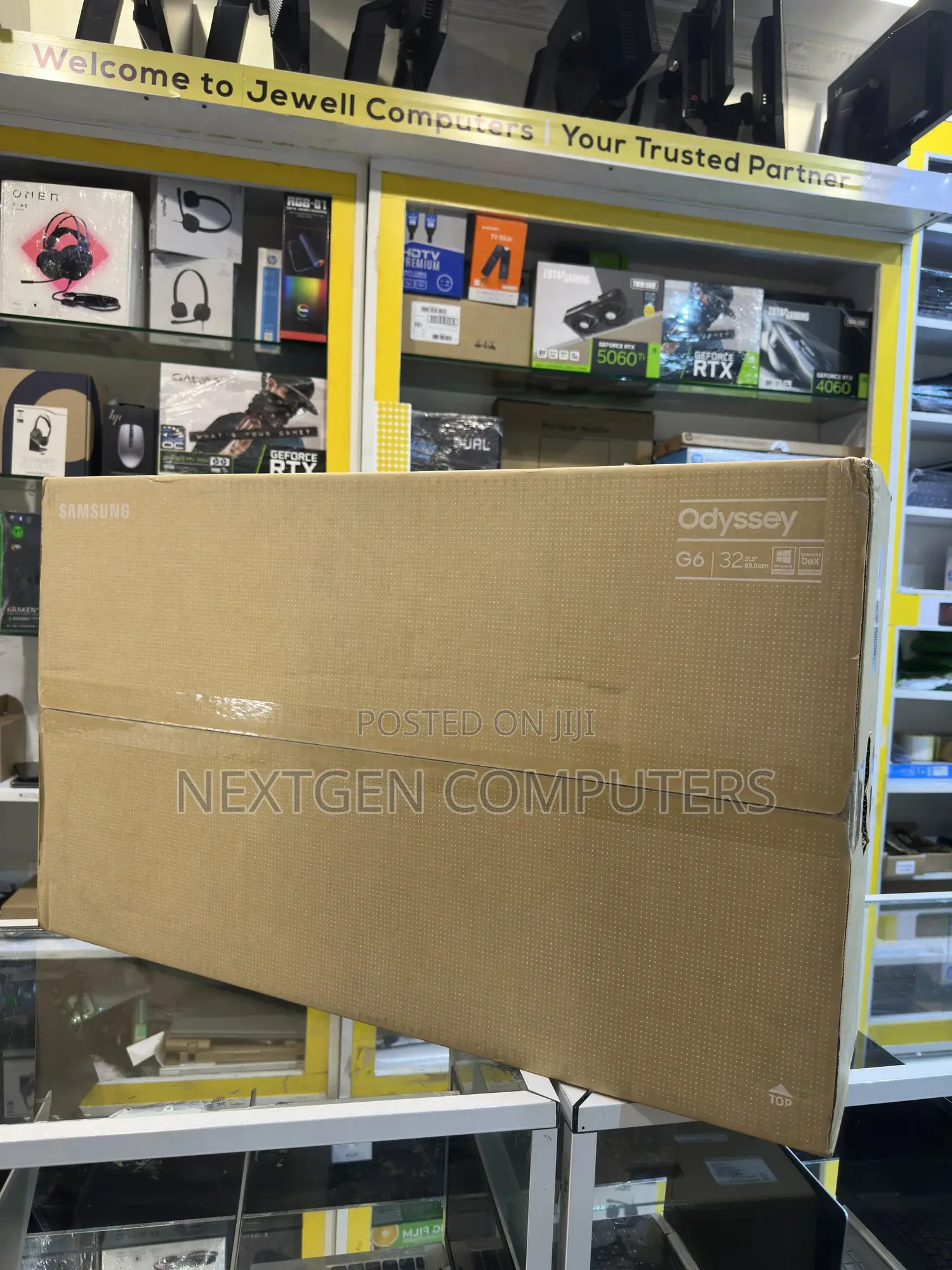 Samsung Odessey G6_ls32bg650em 32” 240hz Qled Curved Gaming Monitor