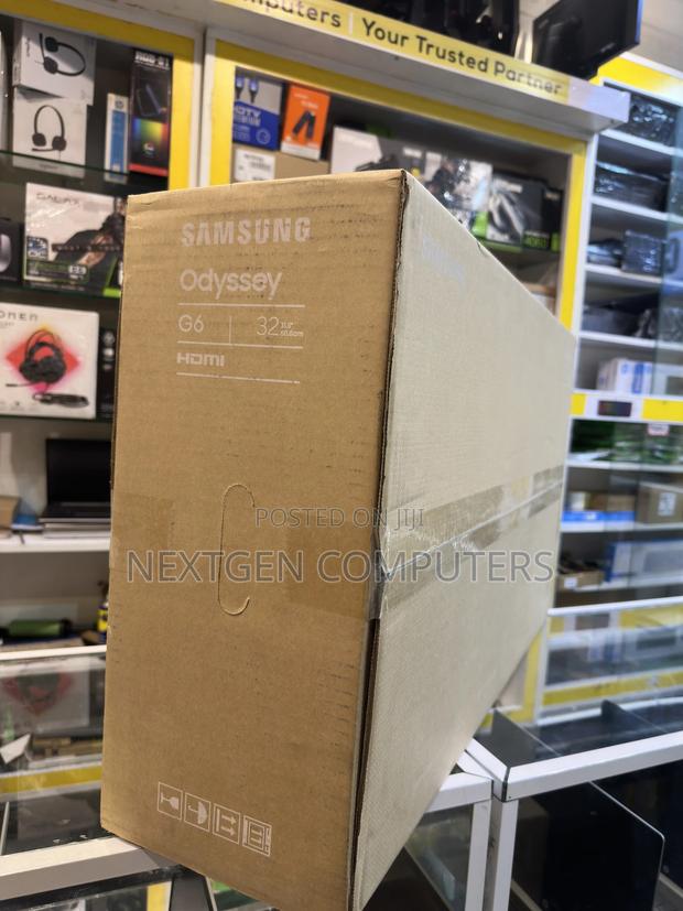 Samsung Odessey G6_ls32bg650em 32” 240hz Qled Curved Gaming Monitor - thumbnail 9