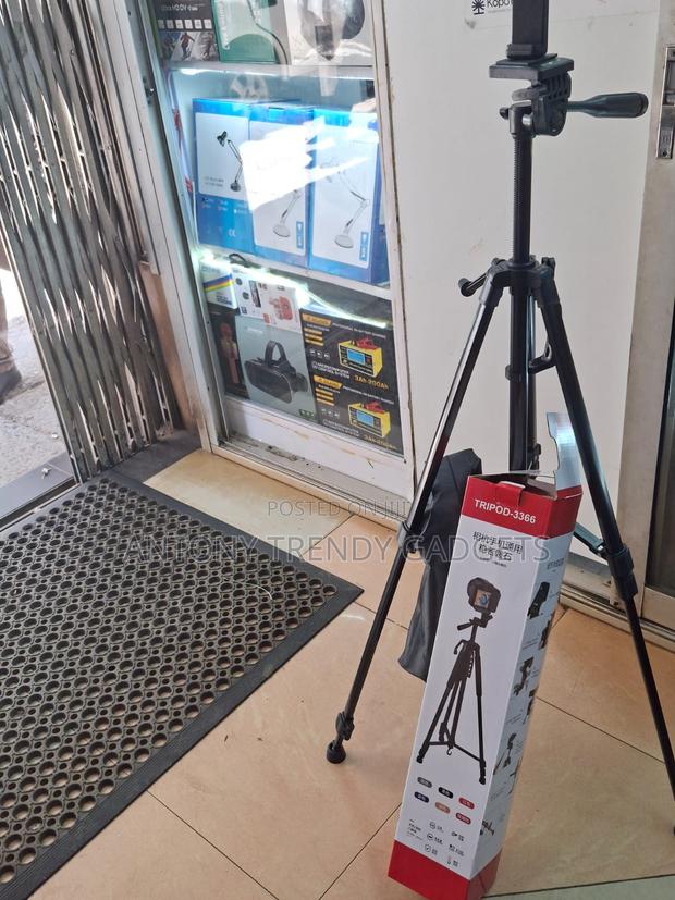 Portable Tripod-3366 Camera & Mobile Tripod 1.7m Height - thumbnail 2