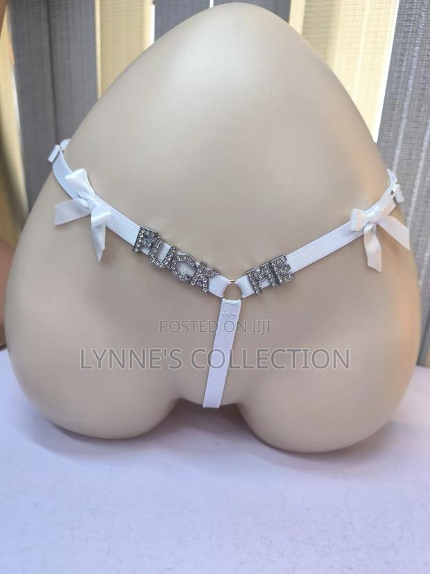 Sexy Thongs - thumbnail 3