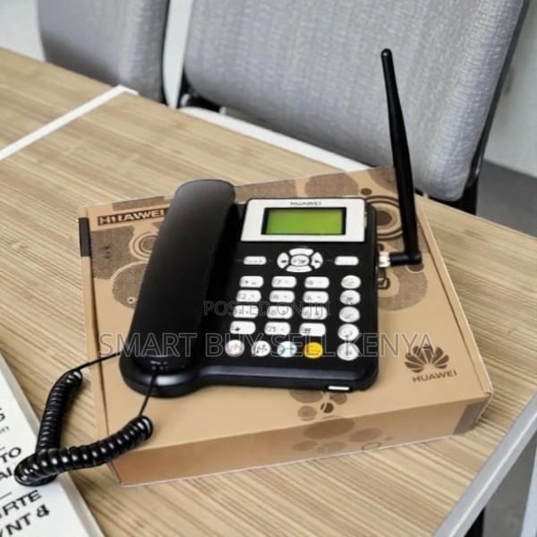 Wireless GSM Desktop Phone Loud Speaker Long Battery Backup - main view