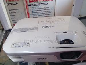 Epson Powerlite X12 – Your Portable Office Home Theater Solution - thumbnail 2