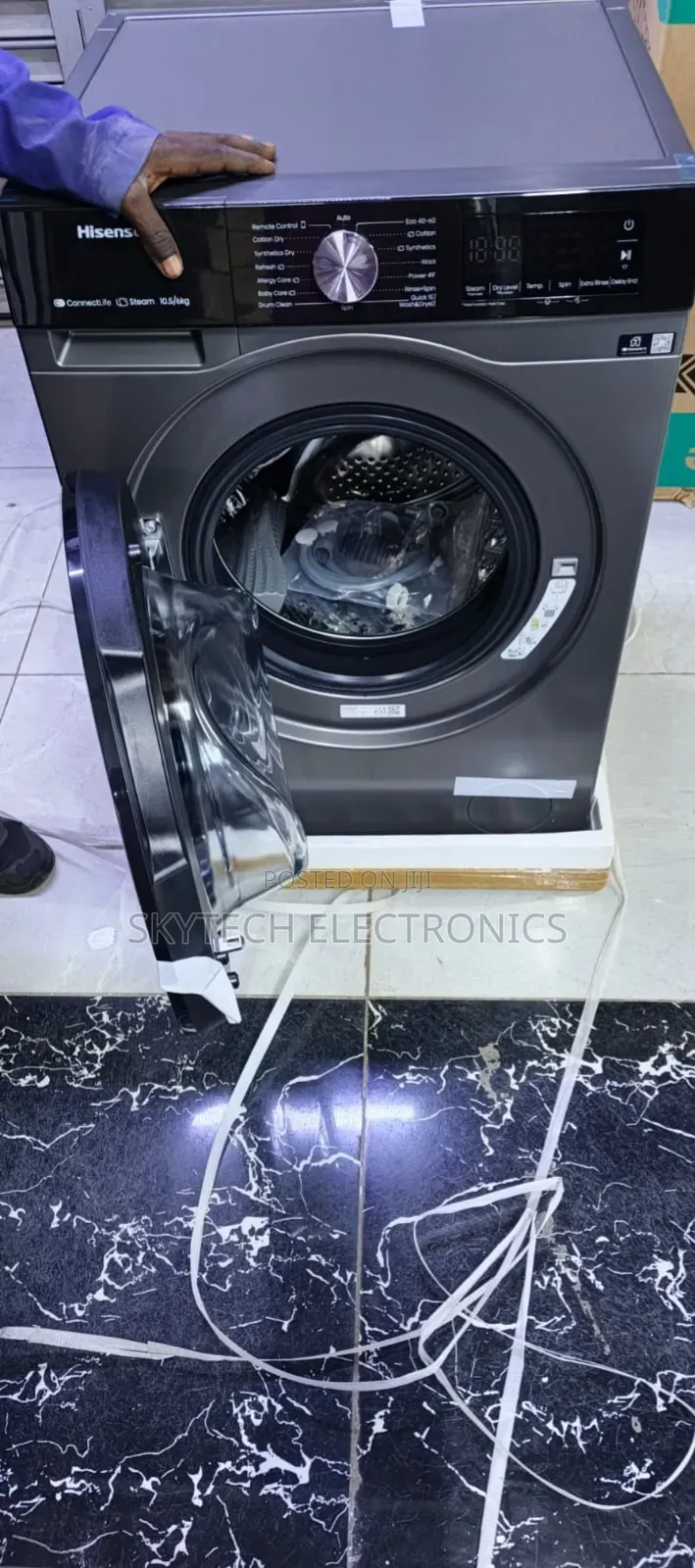 Hisense Washing Machine 10.5/6kg Front Load