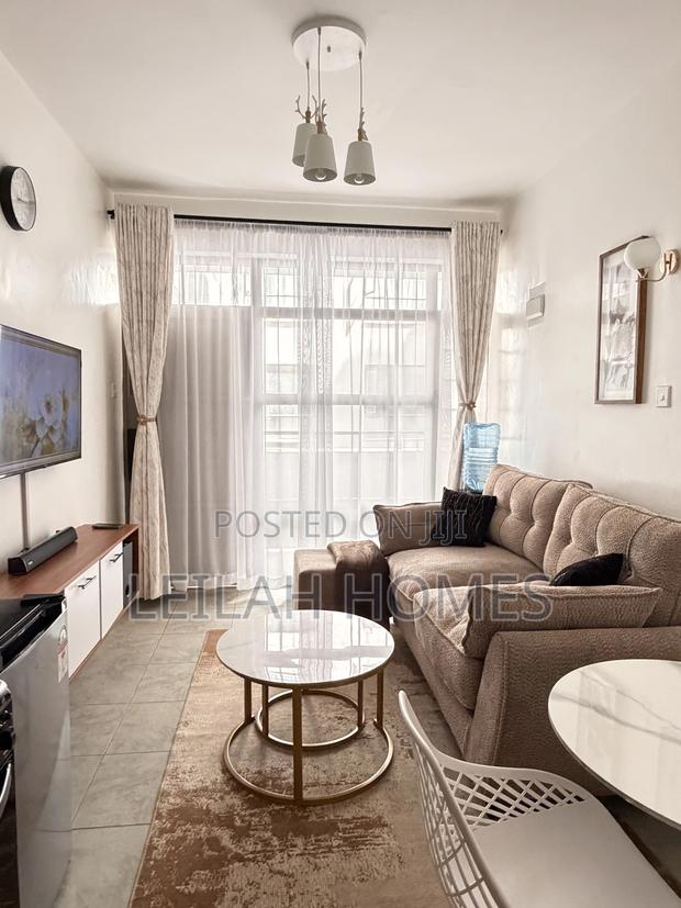 Affordable 1 Bedroom Airbnb – Per Night Stay-Roysambu - thumbnail 3