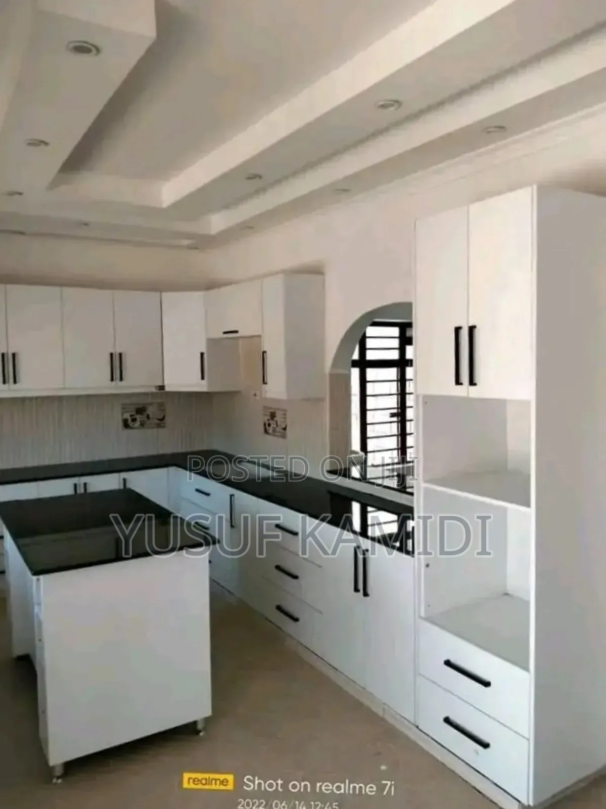 Kitchen Cabinets and Fittings