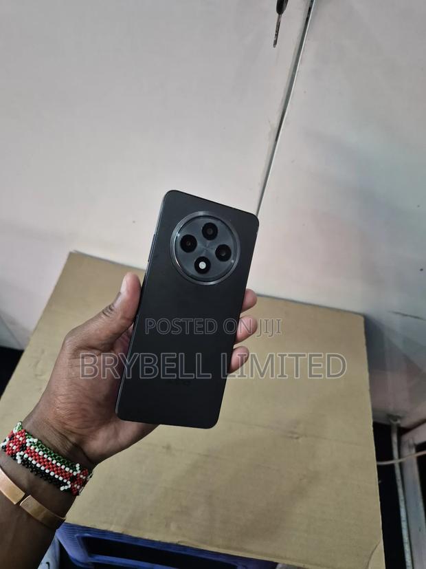 Oppo Reno12 F 256 GB Black - thumbnail 10