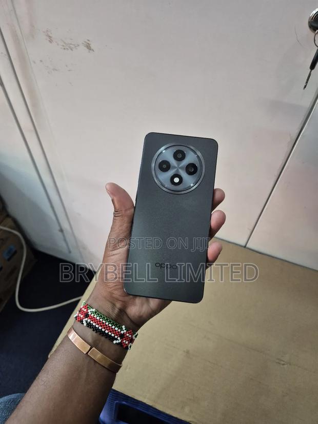 Oppo Reno12 F 256 GB Black - thumbnail 19