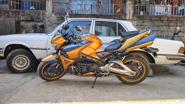 Suzuki 2008 Gold - main view