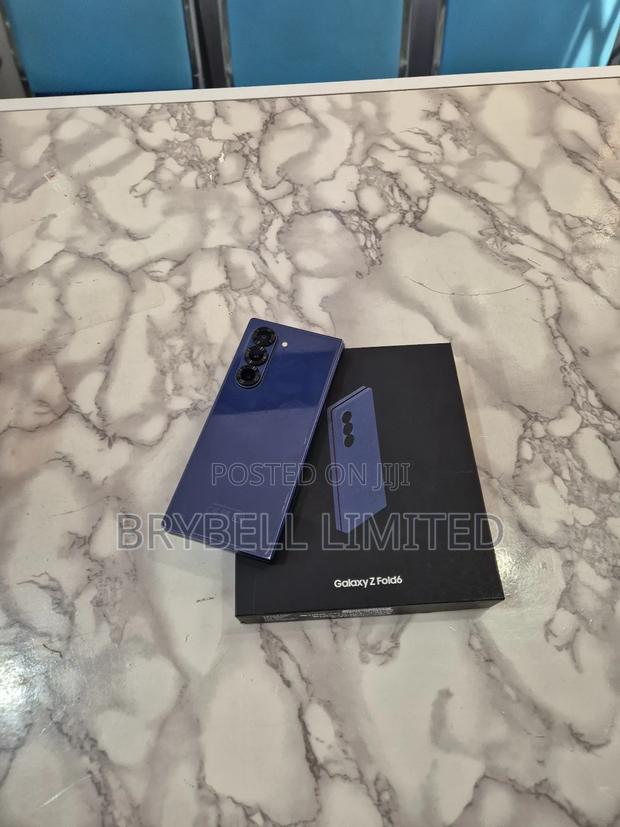 Samsung Galaxy Z Fold6 256 GB Gray - thumbnail 6