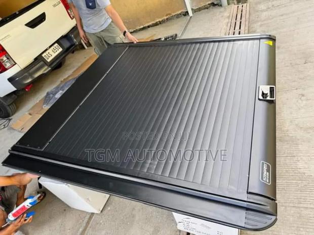 Roller Shutter Hilux Revo Rocco - main view