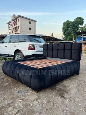 Truly Modern 5 by 6 Bubble Bed
