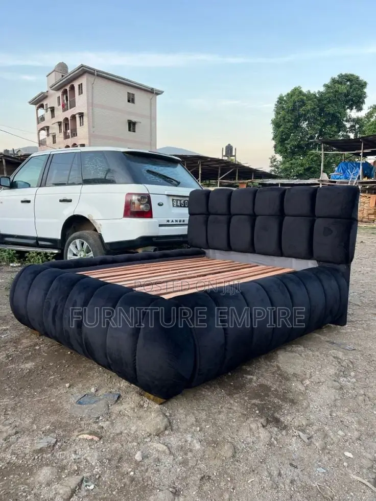 Truly Modern 5 by 6 Bubble Bed
