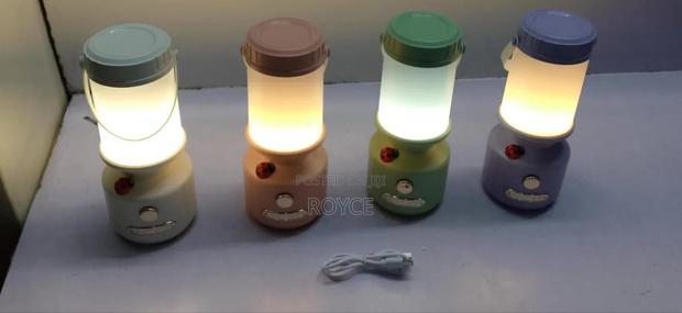 Portable Camping Lamp - thumbnail 3