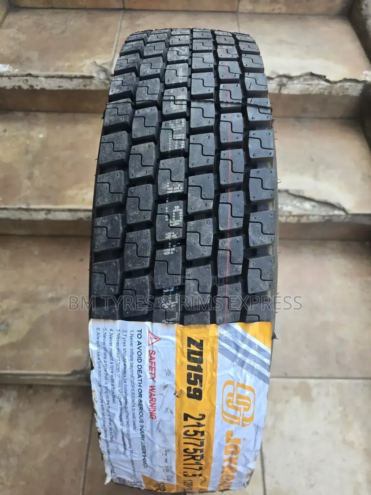 215 /75 R17. 5 Joyroad Tyres (Commercial)