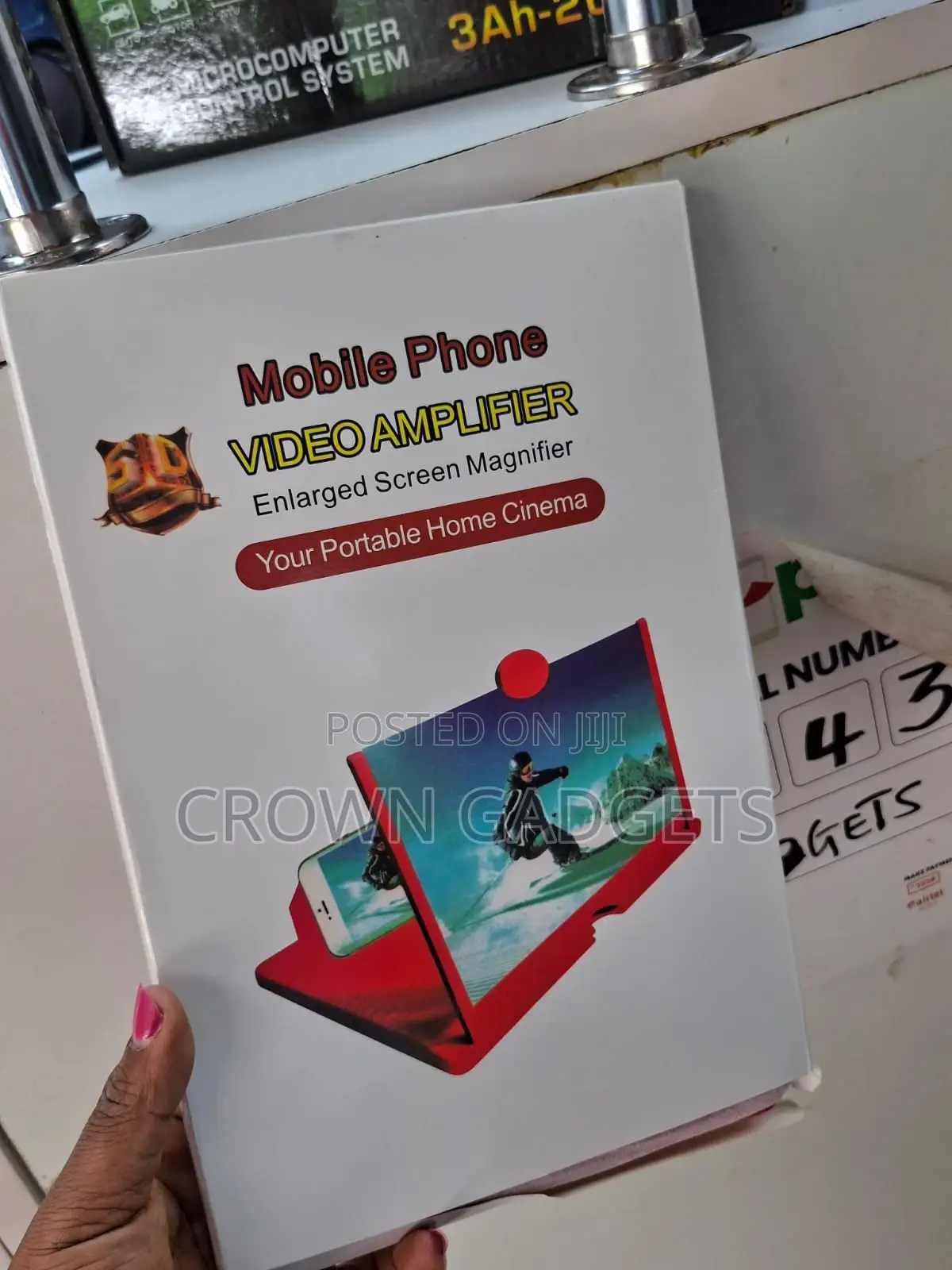 Phone Screen Enlarger 2–4x Eye Protection Video Amplifier