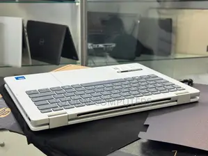 New Laptop HP OmniBook 5 Flip 14-fp0023dx 16GB Intel Core 7 SSD 512GB
