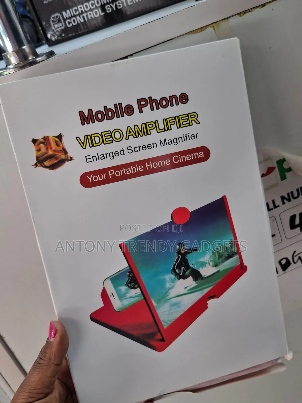 Portable Phone Video Amplifier Home Cinema Screen