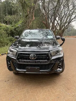 Toyota Hilux 2019 Black