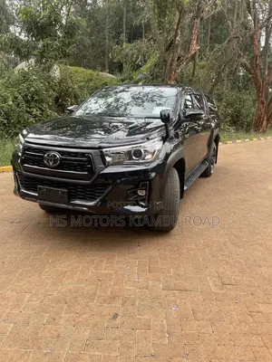 Toyota Hilux 2019 Black