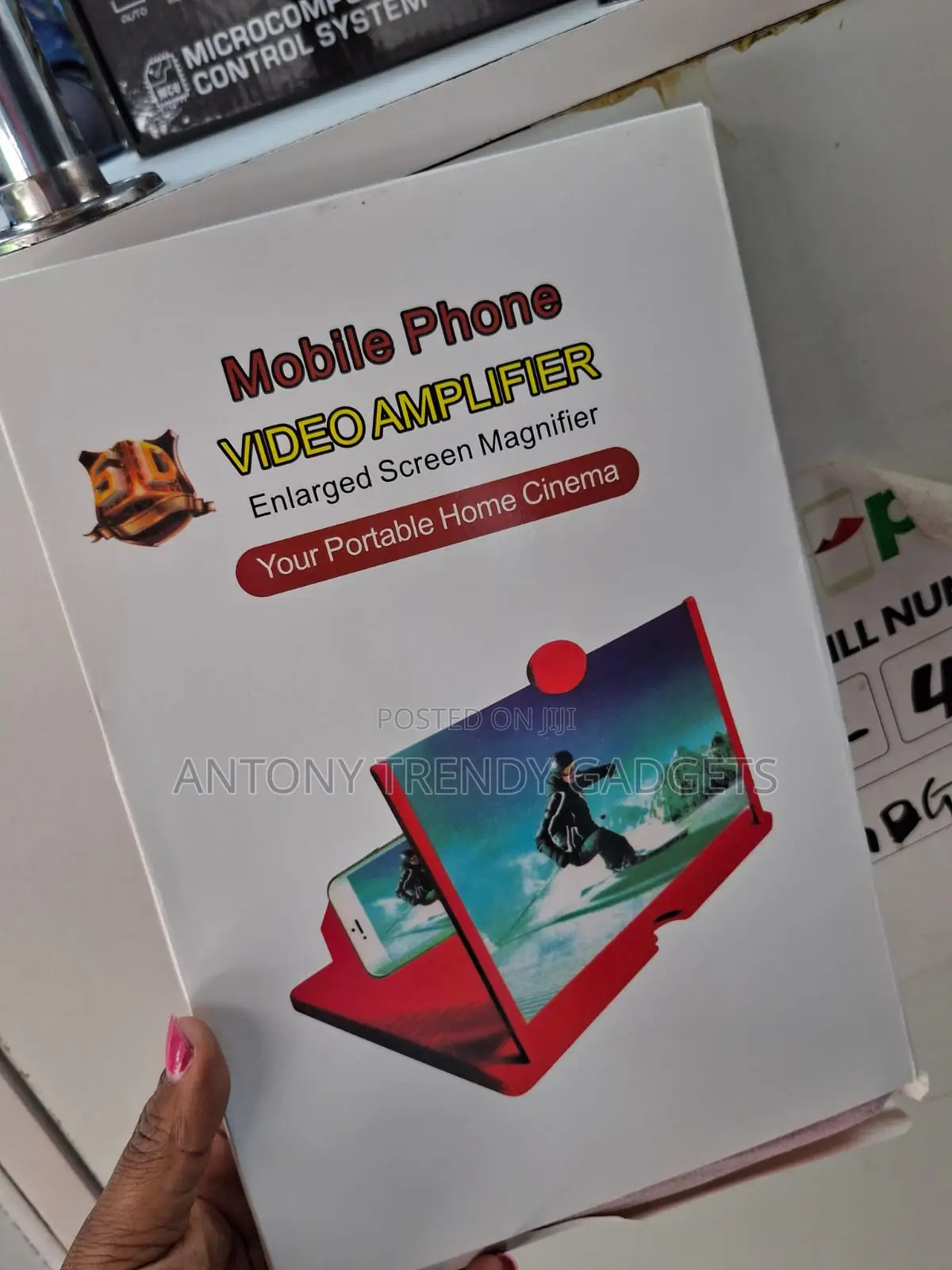 Mobile Video Amplifier for Movies, Games Calls