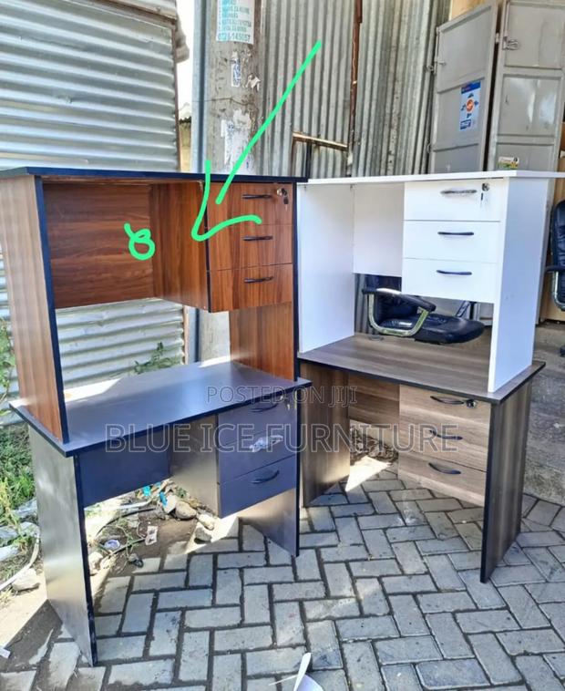 Modern Office Working Desk - main view