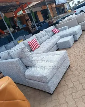 Beautiful Classy 9 Seater U Seat