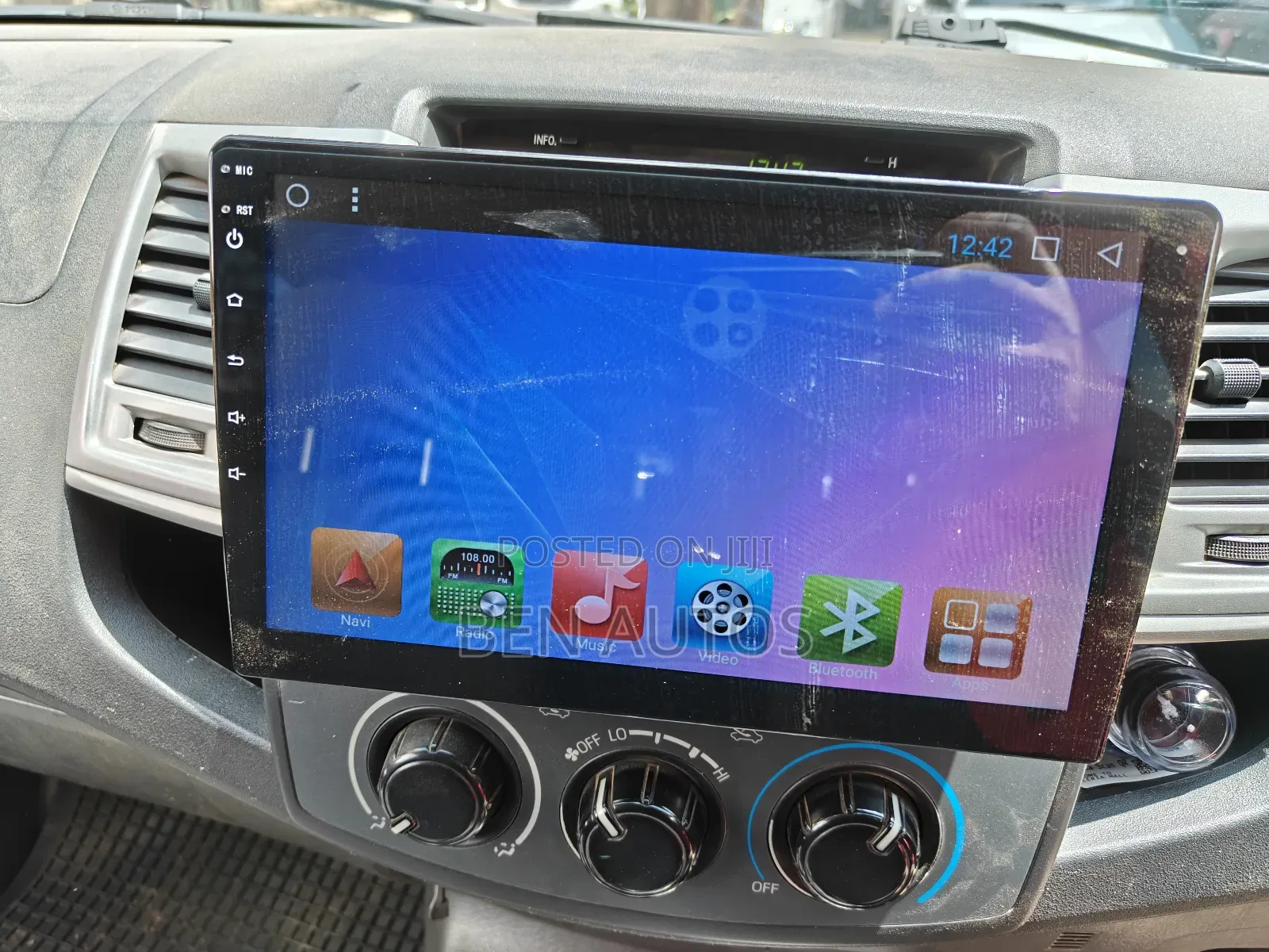 Toyota Hilux 3.0 D-4D 4x4 2015 Silver