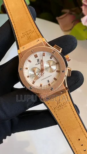Hublot Chronograph Gents Watch Battery Powered