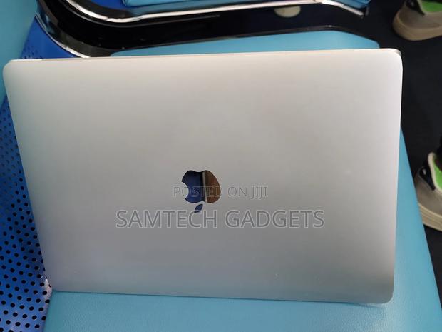 Laptop Apple MacBook Pro 2017 8GB Intel Core I5 SSD 256GB - thumbnail 4