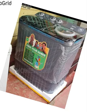 Black Economic Top Load Syinix Washing Machine, 10kgs